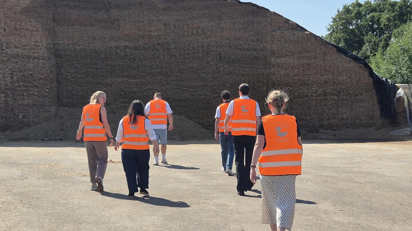 New and experienced EnviTec trainees kick off their induction together at the onboarding event at Hof Beverland.